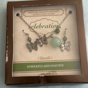 Genuine chalcedony and aventurine stone earrings set and necklace